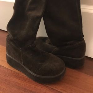Girls Brown Suede Fashionable Boots